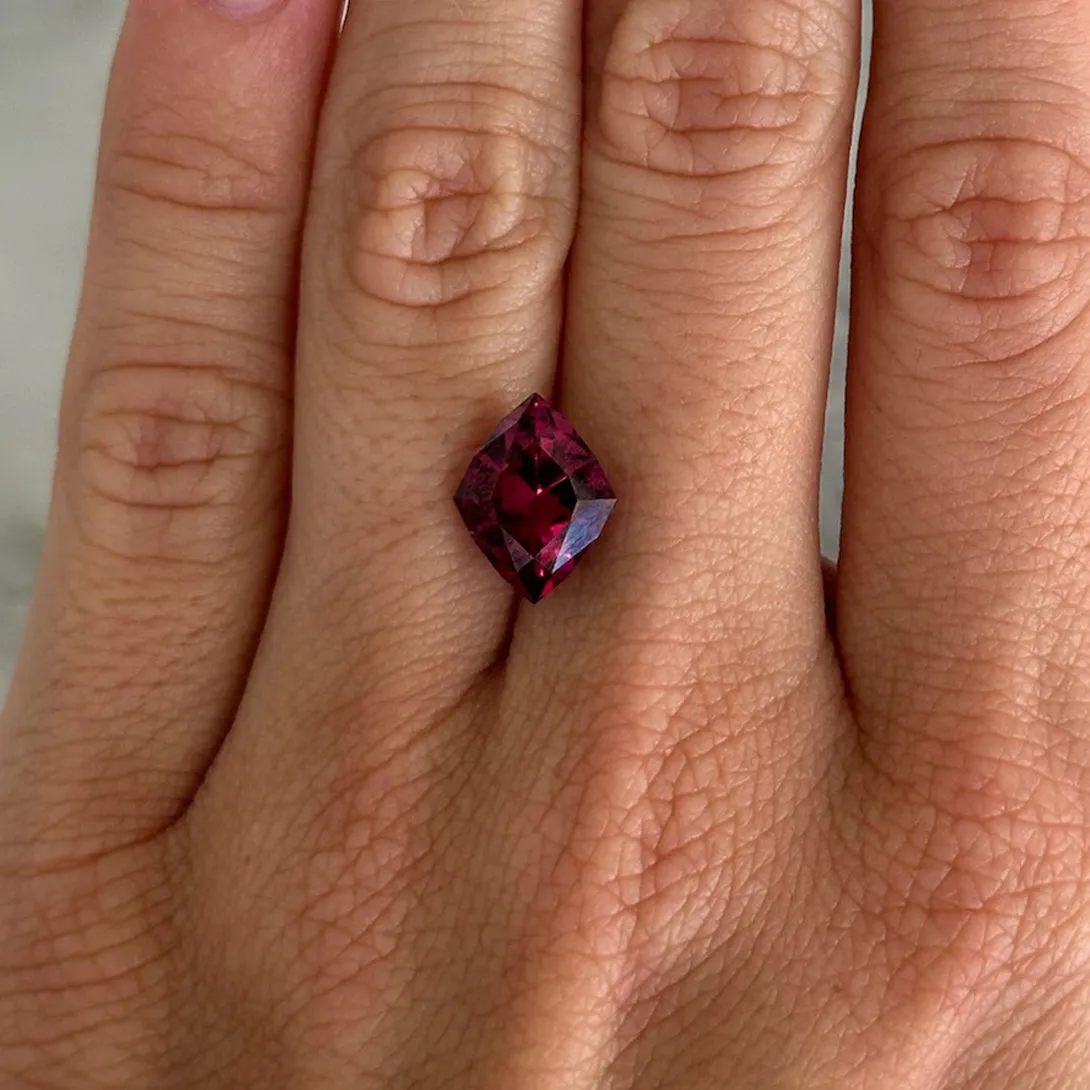 BESPOKE 4.35CT ANZA RHODOLITE GARNET