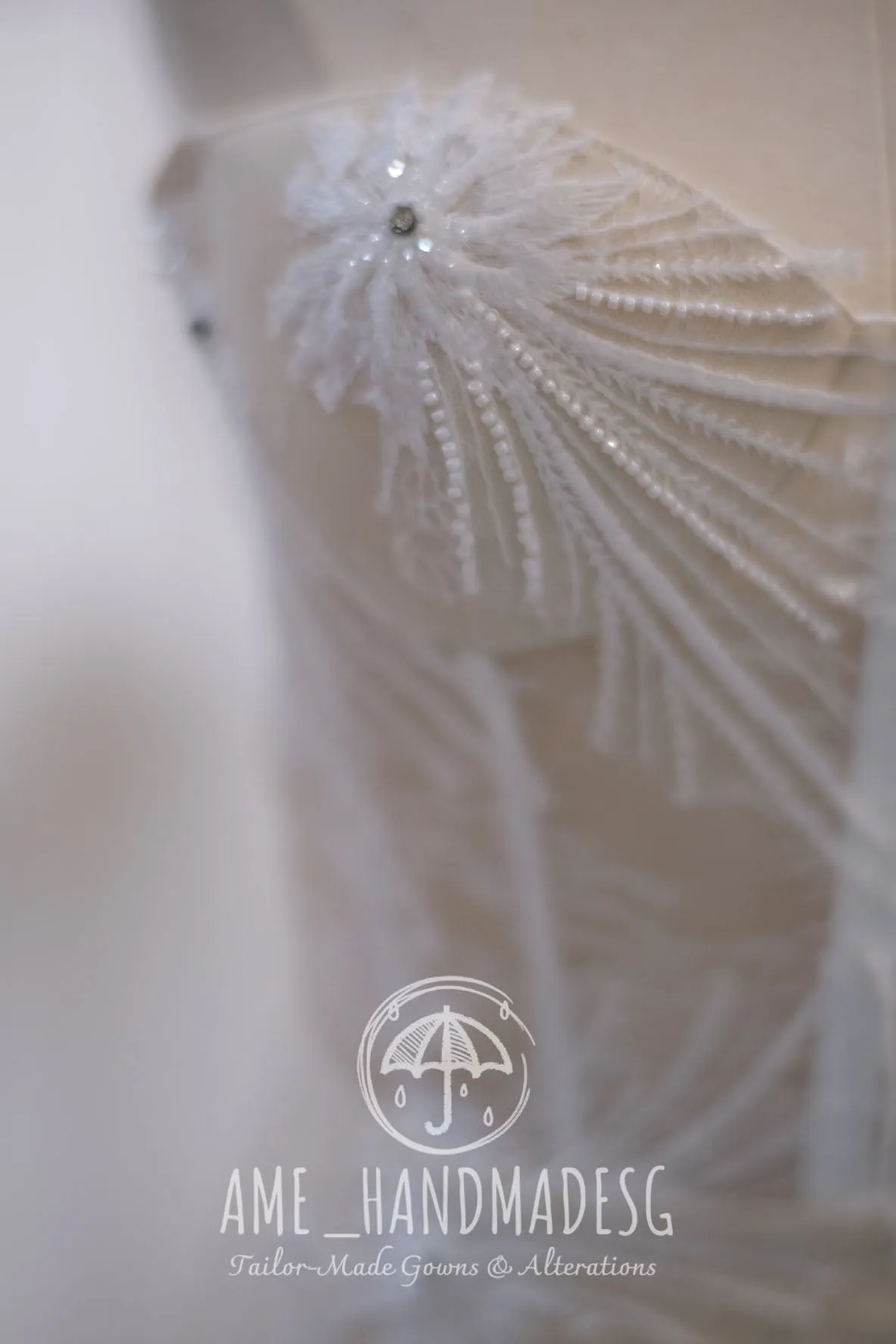 BG-WED-AME-10012 WEDDING GOWN LUX FABRIC FULL FABRIC LACE AND APPLIQUE LACE WITH BEADED SIZE XS