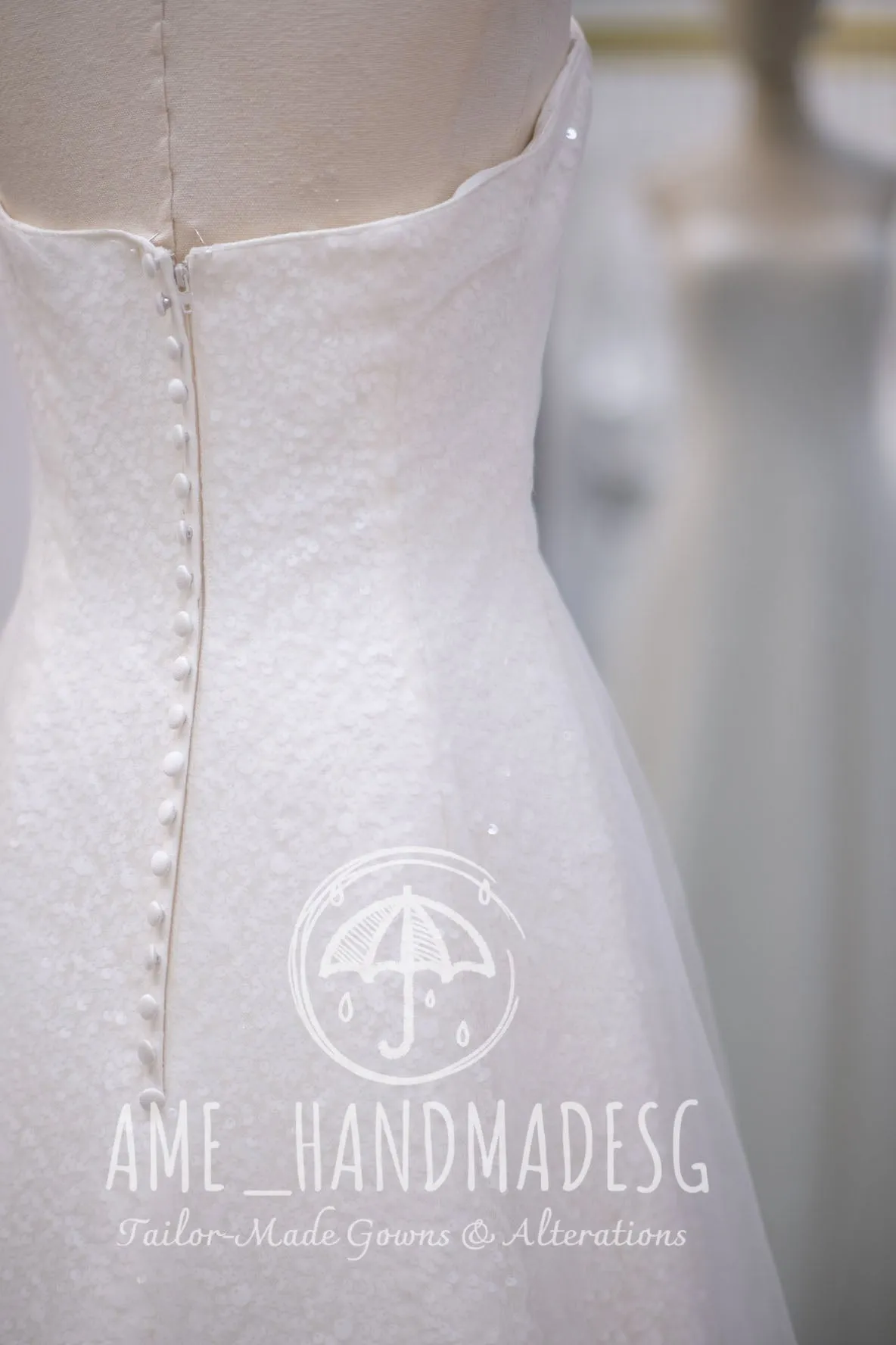 BG-WED-AME-10019 WEDDING GOWN LUX FABRIC FULL SEQUIN FABRIC SIZE M BUST 84-86 WAIST 68-70