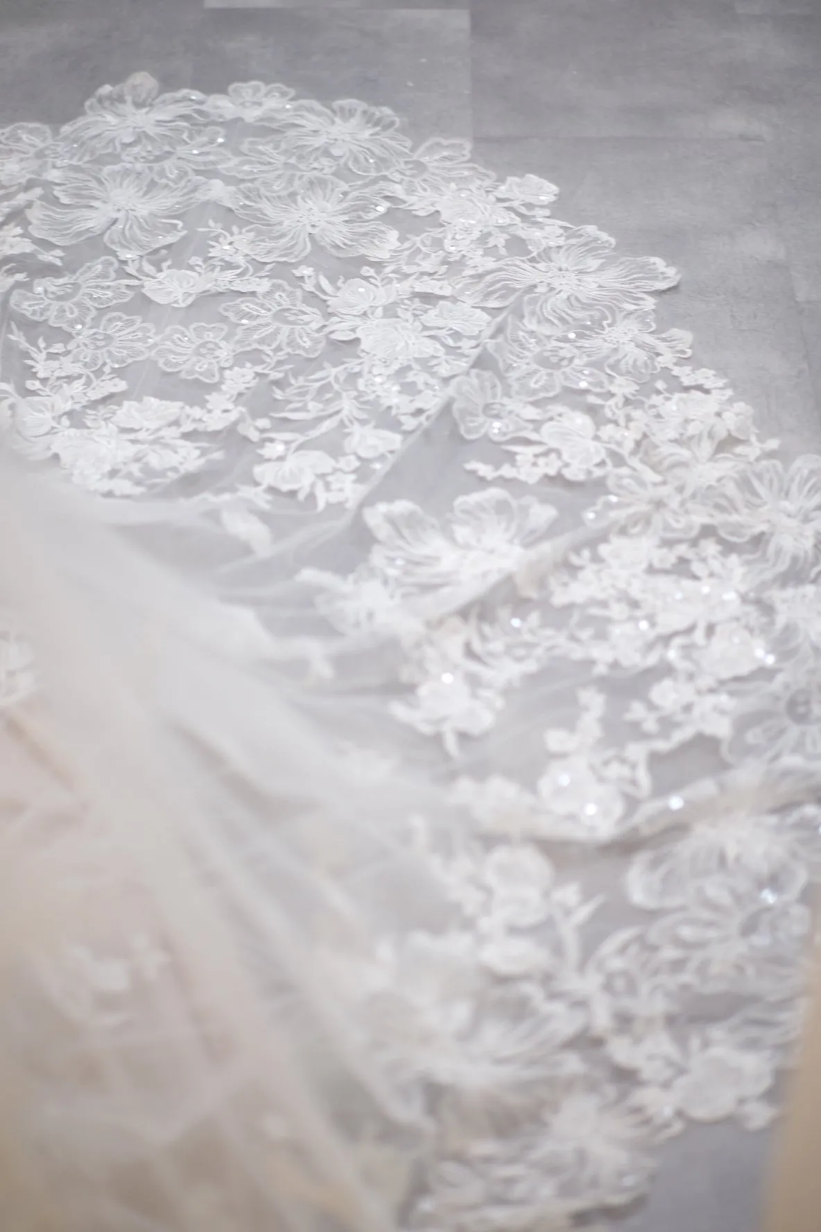 BG-WED-AME-10062 WEDDING GOWN LUX FABRIC, FULL FABRIC LACE SIZE S BUST 80-84 WAIST 66-68 HIPS 96