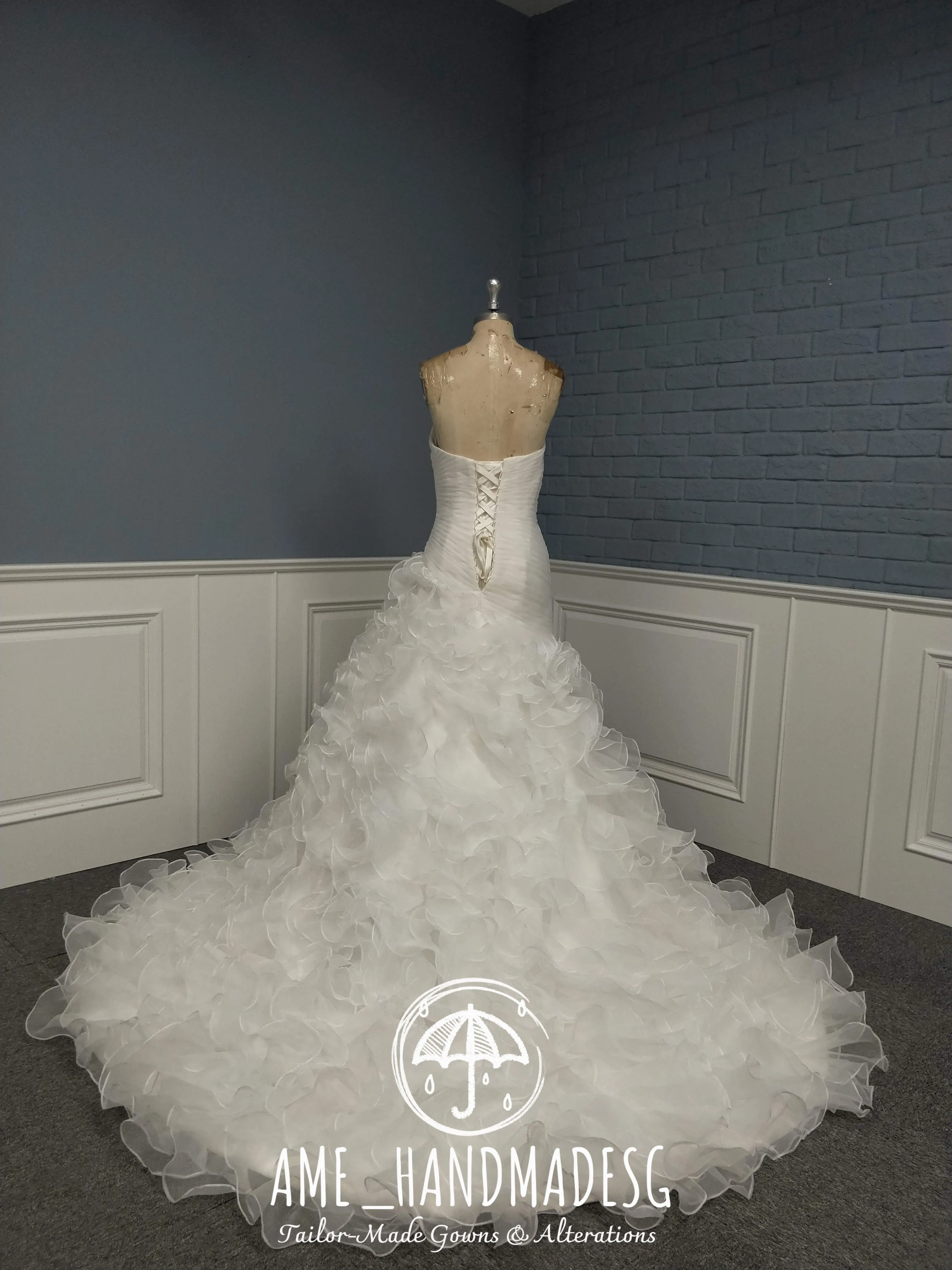 wedding-bridal-gown-ljm190924180