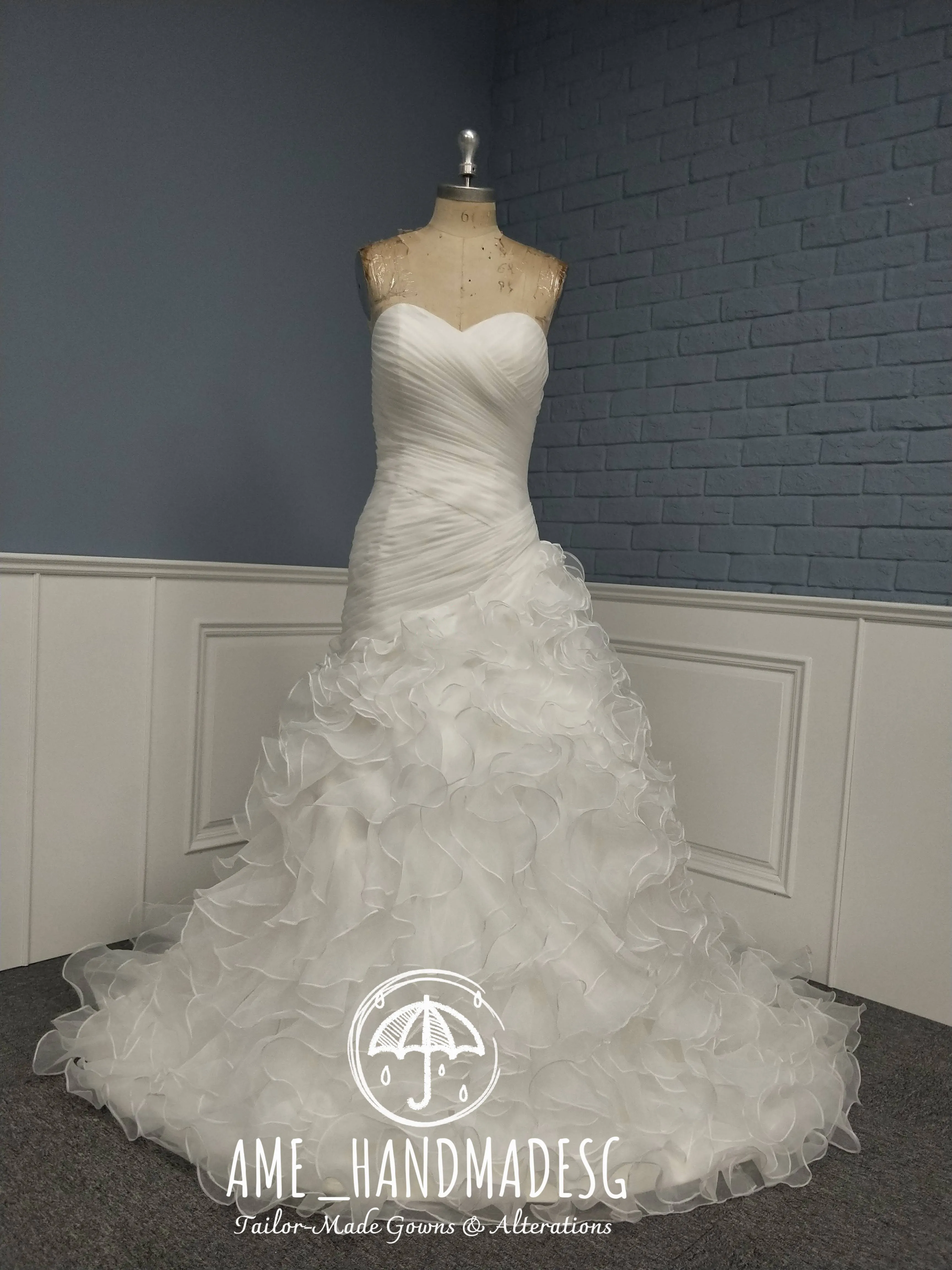 wedding-bridal-gown-ljm190924180